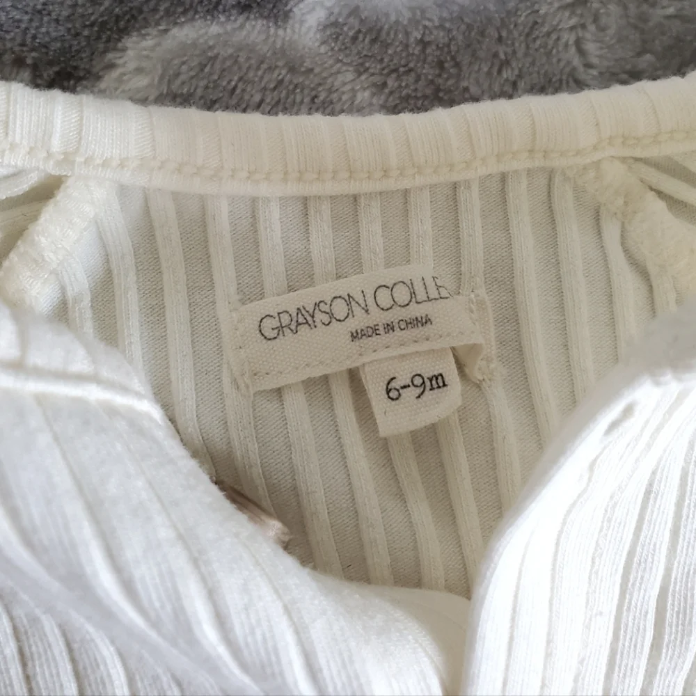 Grayson Collection Baby Outfit Set Of 2 Size 6-9M
